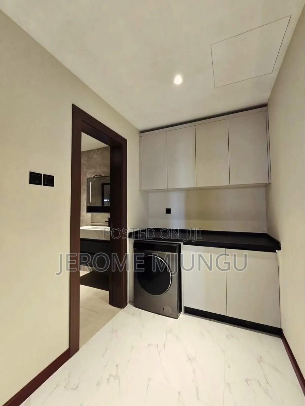 Furnished 2bdrm Apartment in Oyster Bay for sale