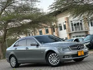 Mercedes-Benz C-Class 2007 Gray