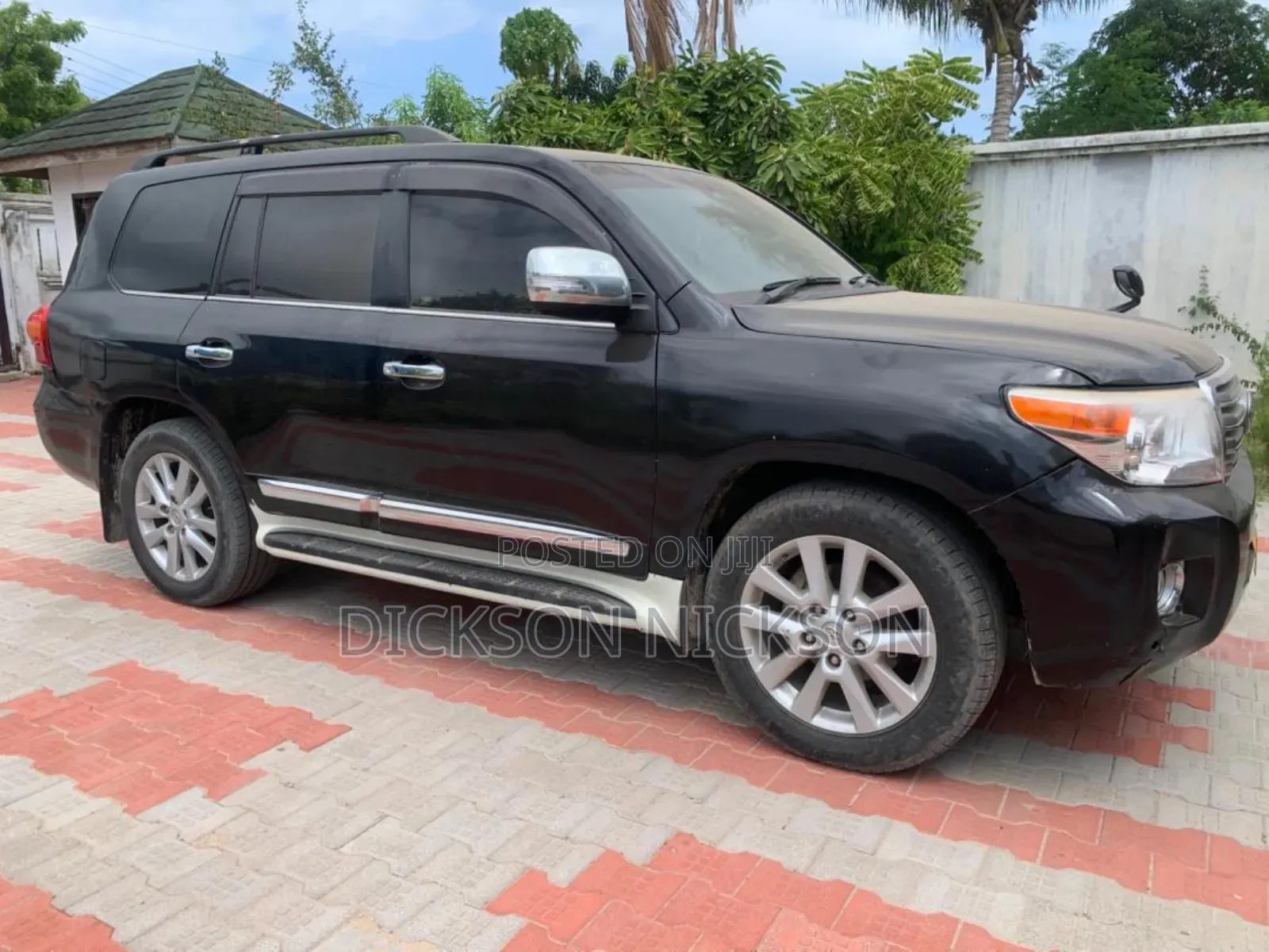 Toyota Land Cruiser 4.6 V8 ZX 2013 Black