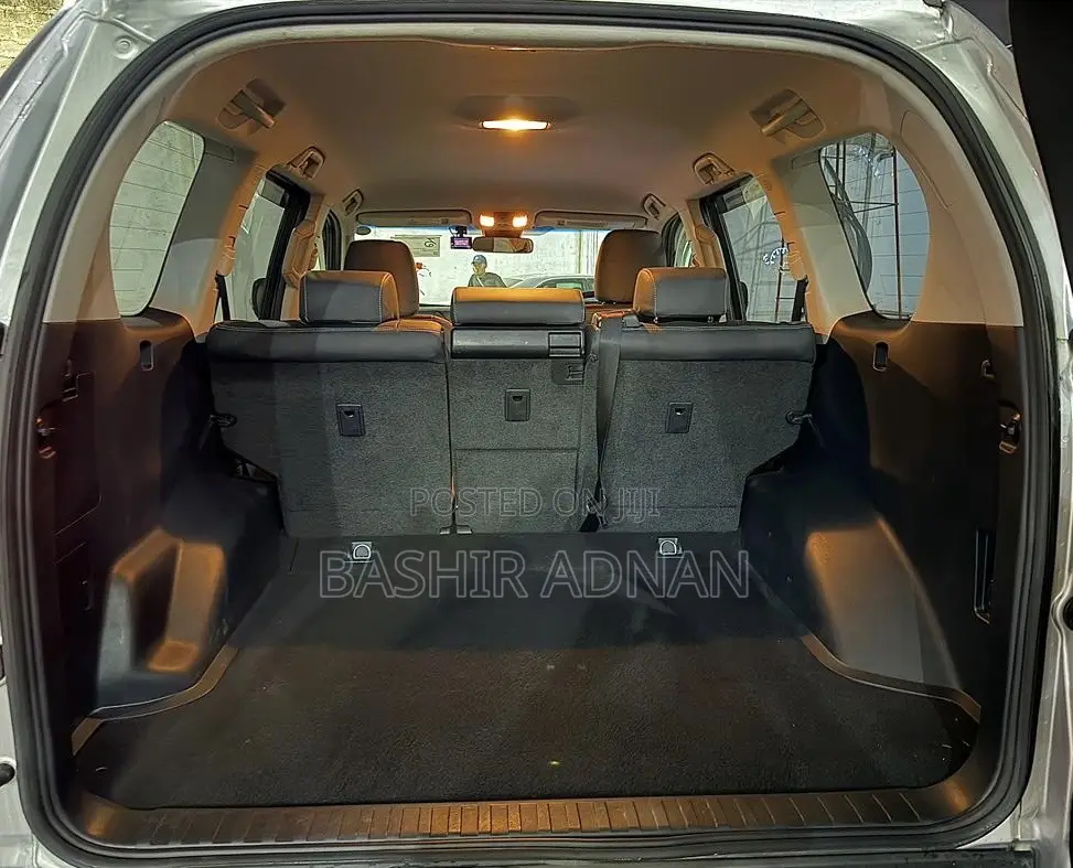 Toyota Land Cruiser Prado 2.7 2018 Silver