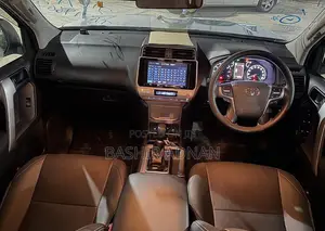 Toyota Land Cruiser Prado 2.7 2018 Silver