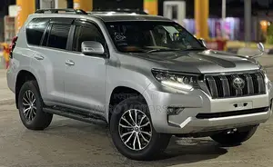 Toyota Land Cruiser Prado 2018 Silver