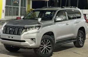 Toyota Land Cruiser Prado 2018 Silver