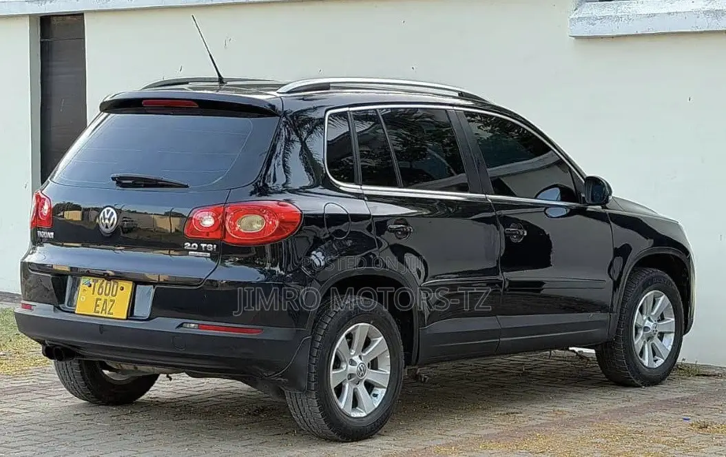 Volkswagen Tiguan 2007 Black