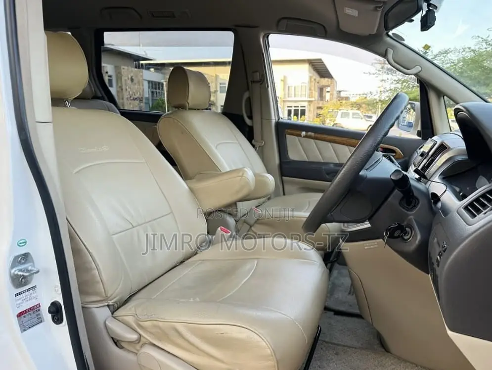 Toyota Alphard 2006 White