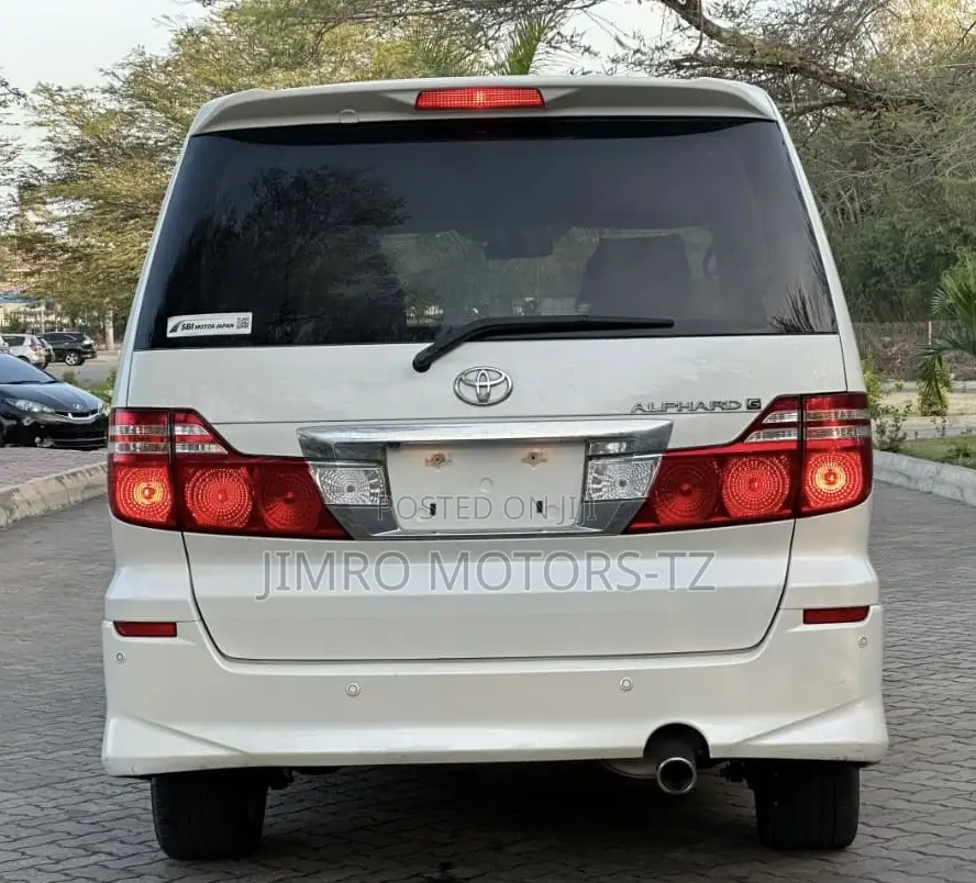 Toyota Alphard 2006 White