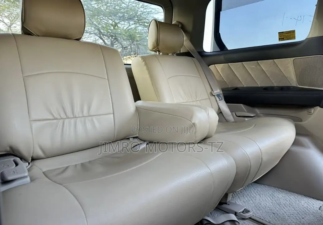 Toyota Alphard 2006 White
