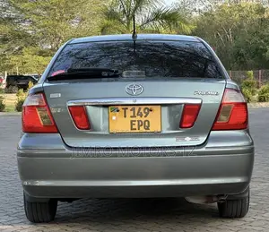 Toyota Premio 2005 Green