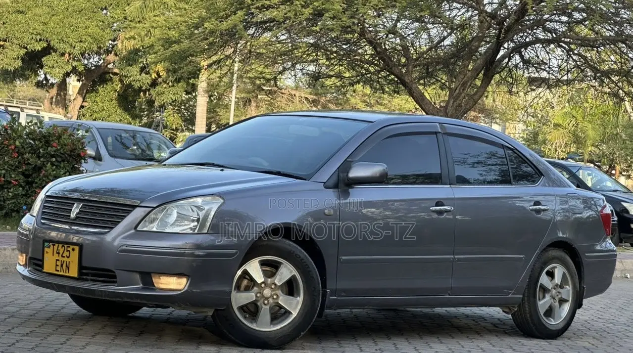 Toyota Premio 2004 Silver