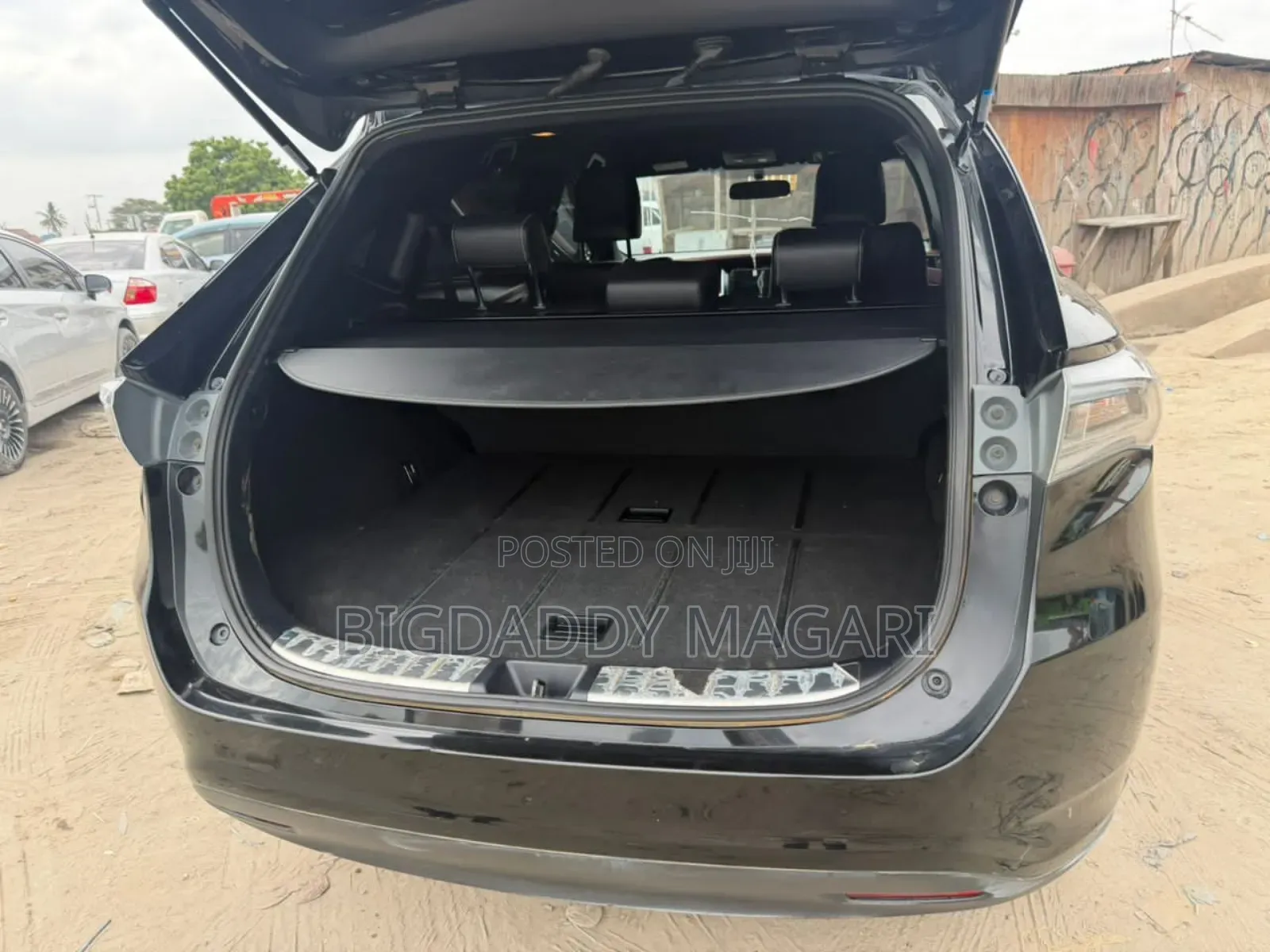 Toyota Harrier 2015