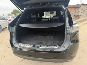 Toyota Harrier 2015