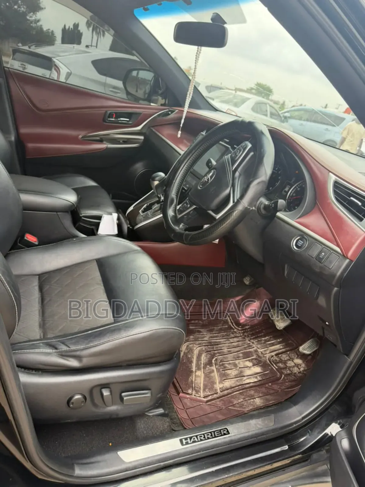 Toyota Harrier 2015