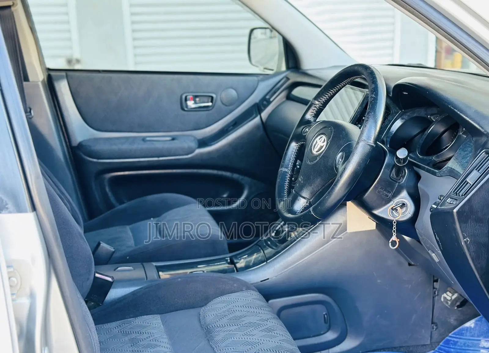 Toyota Kluger 2002 Silver
