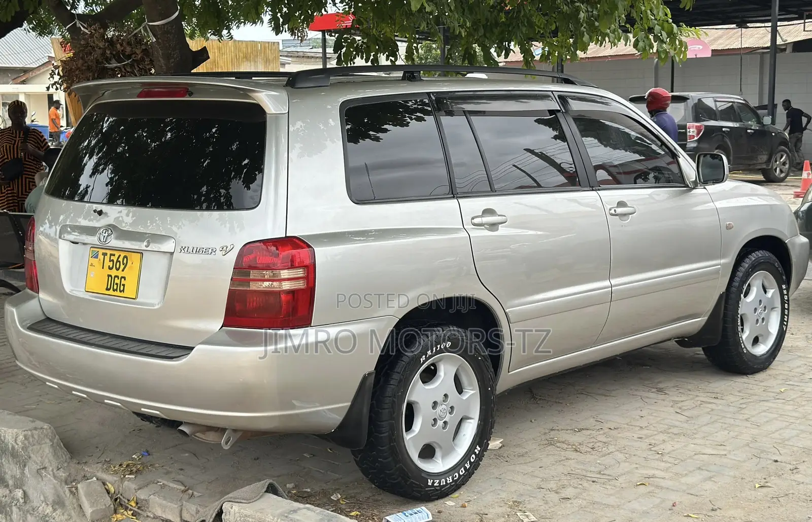 Toyota Kluger 2002 Silver