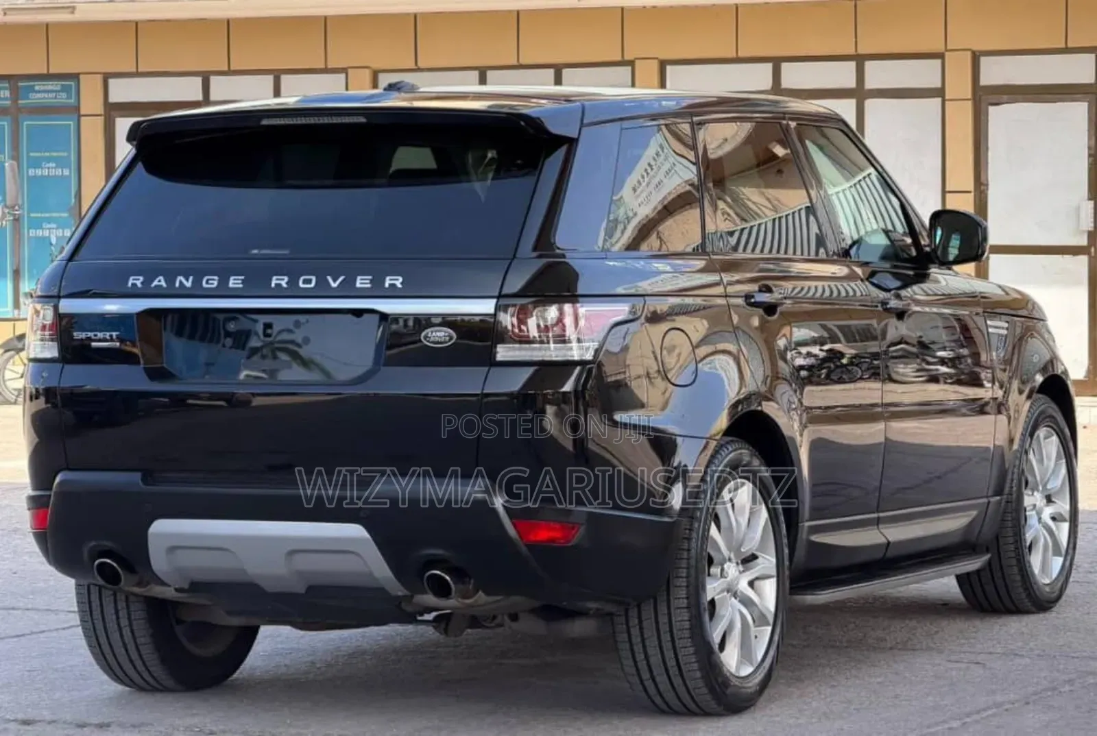 Land Rover Range Rover Sport HSE 4dr SUV 4WD (3.0L 6cyl S/C 8A) 2015 Black