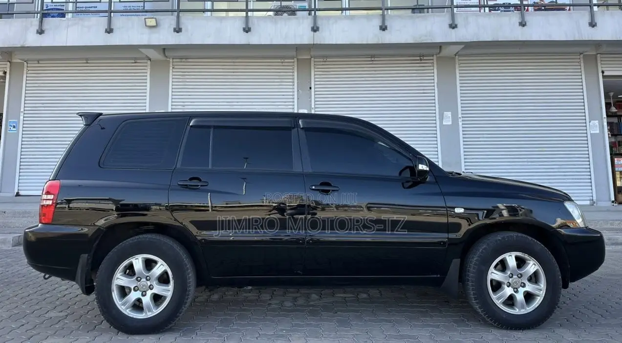 Toyota Kluger 2002 Black