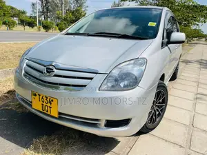 Toyota Corolla Spacio 2006 Silver