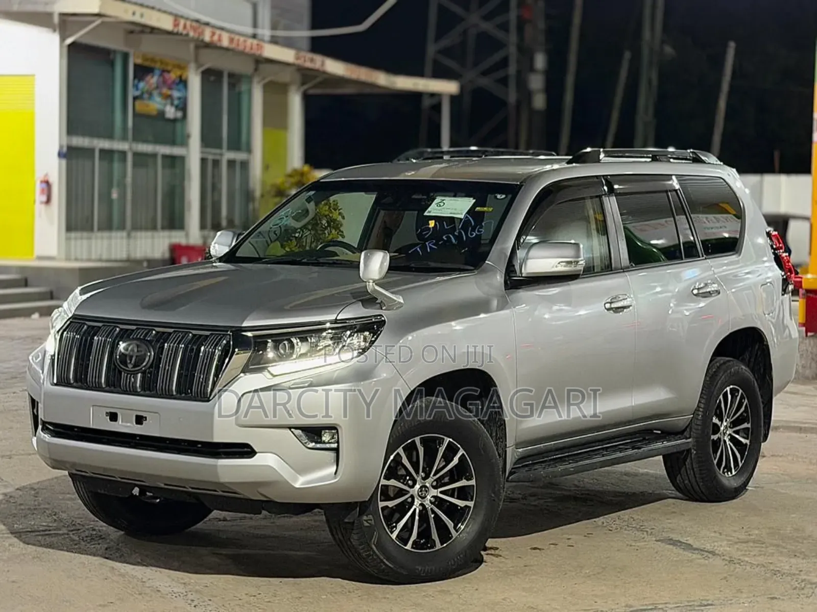 Toyota Land Cruiser Prado 2018 Silver