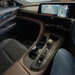 Toyota Crown 2023 Ivory