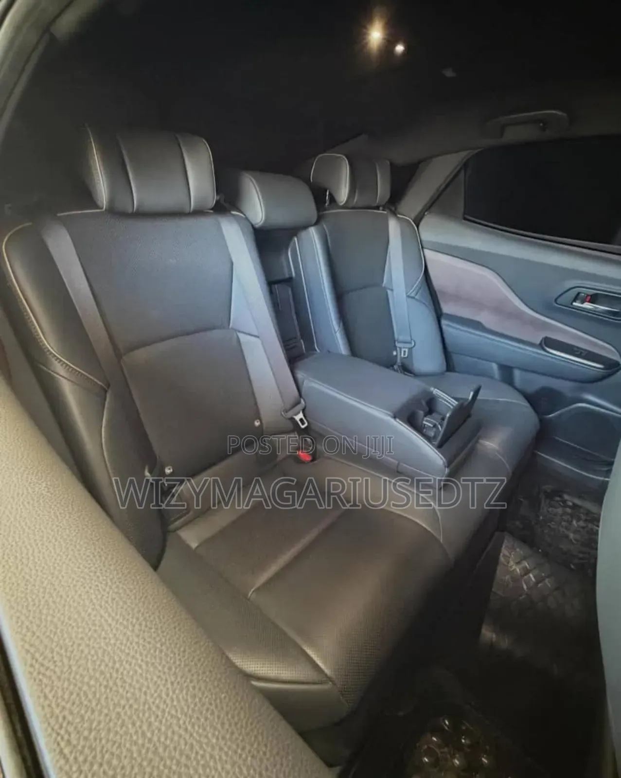 Toyota Crown 2023 Ivory