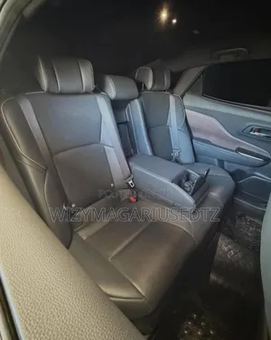 Toyota Crown 2023 Ivory