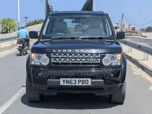Land Rover Discovery 2013 Black