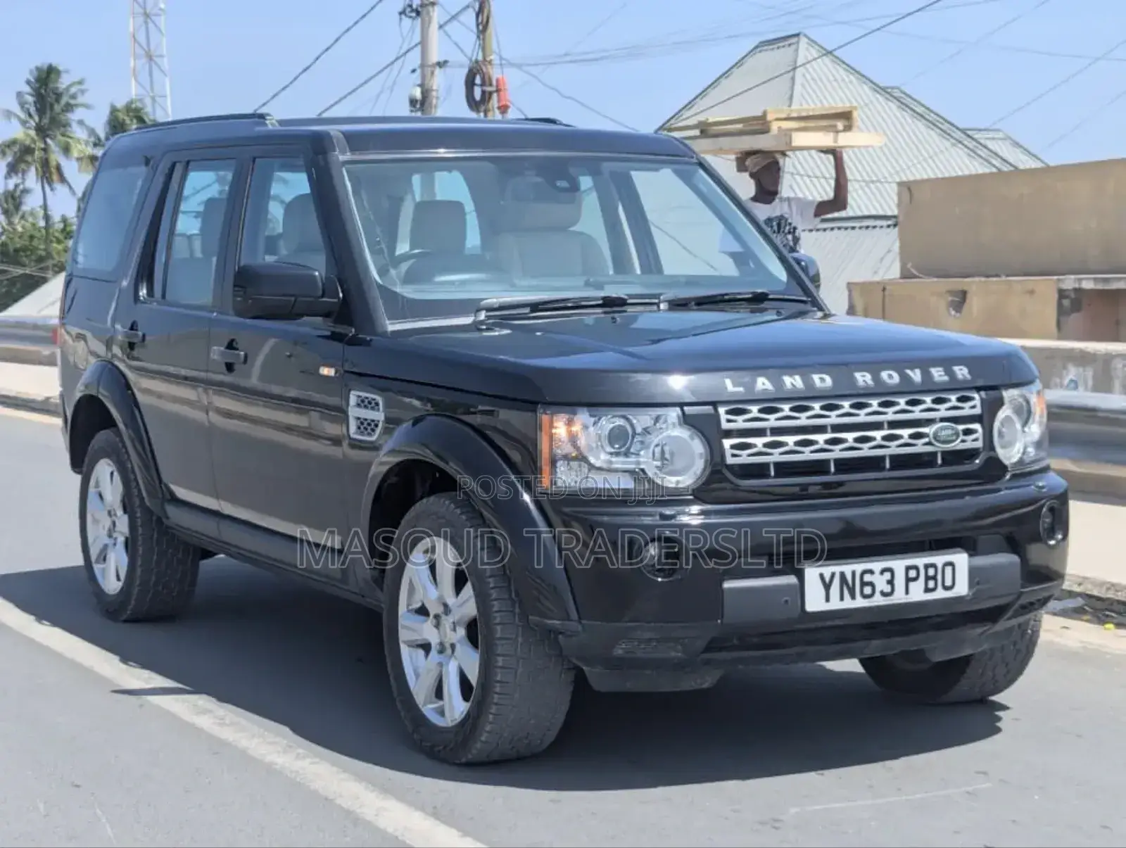 Land Rover Discovery 2013 Black