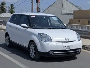 Mazda Verisa 2008 White
