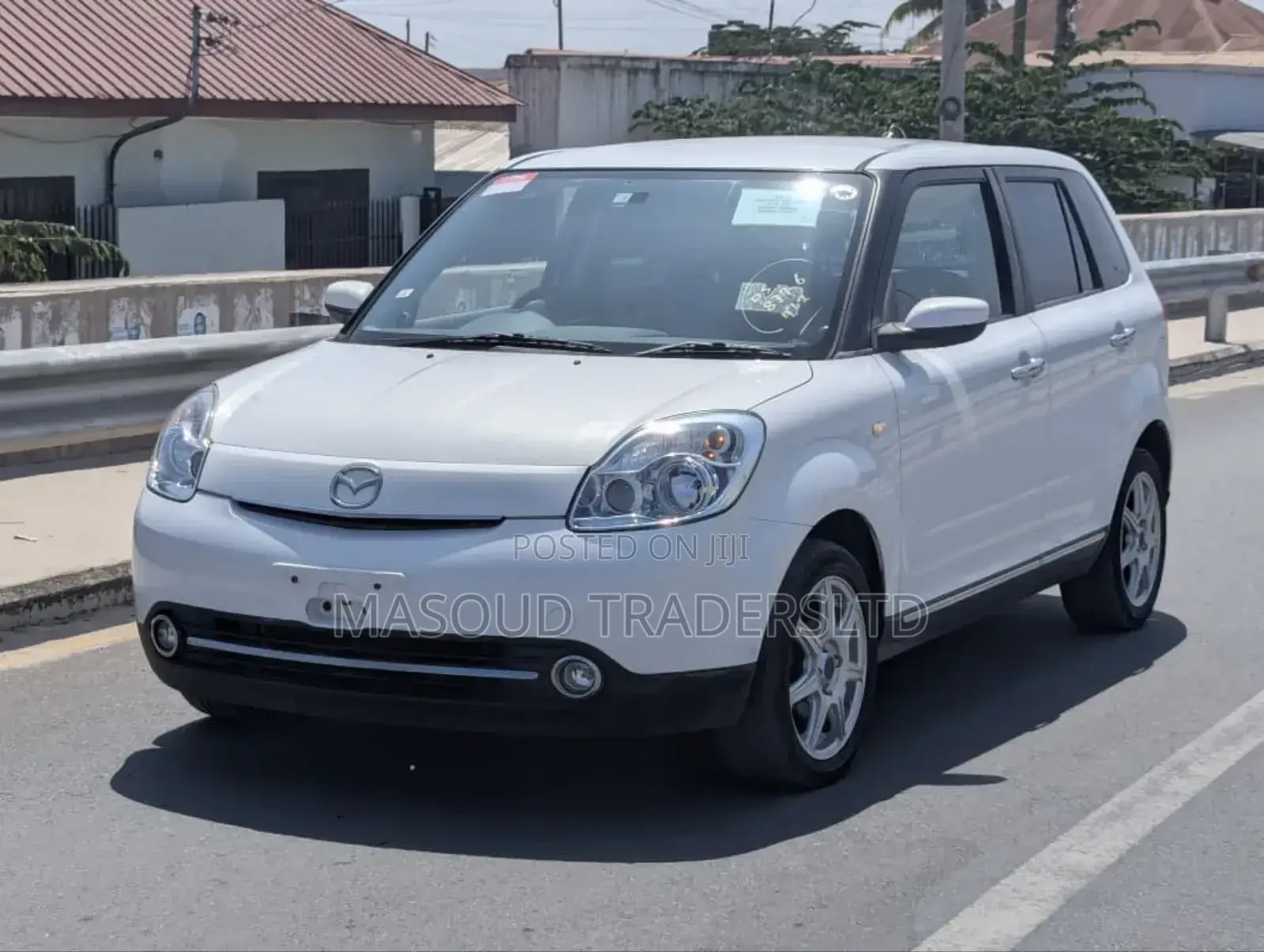 Mazda Verisa 2008 White