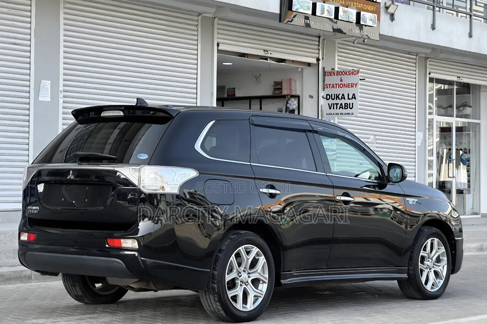 Mitsubishi Outlander 2016 Black