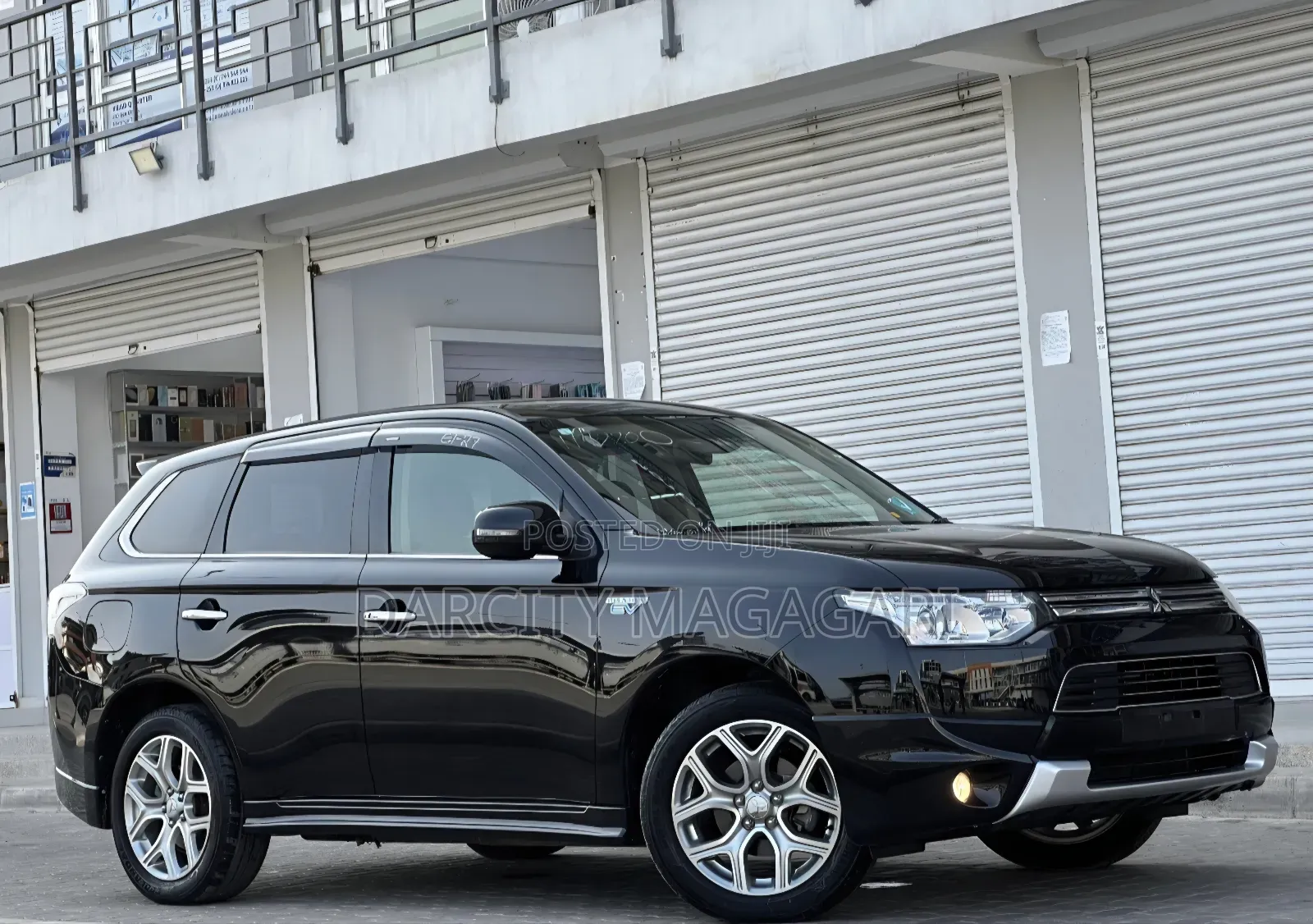 Mitsubishi Outlander 2016 Black