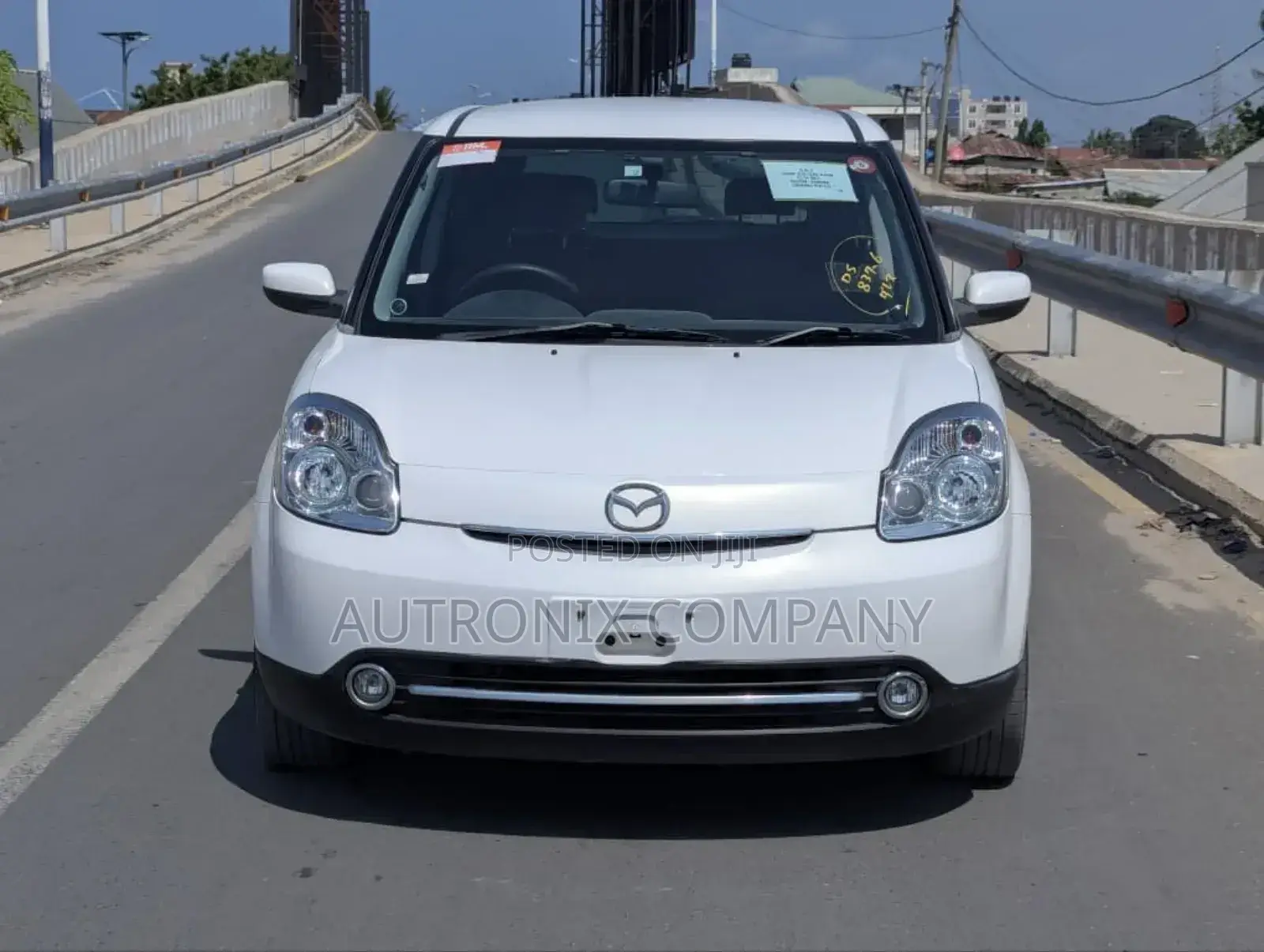 Mazda Verisa 2008 White
