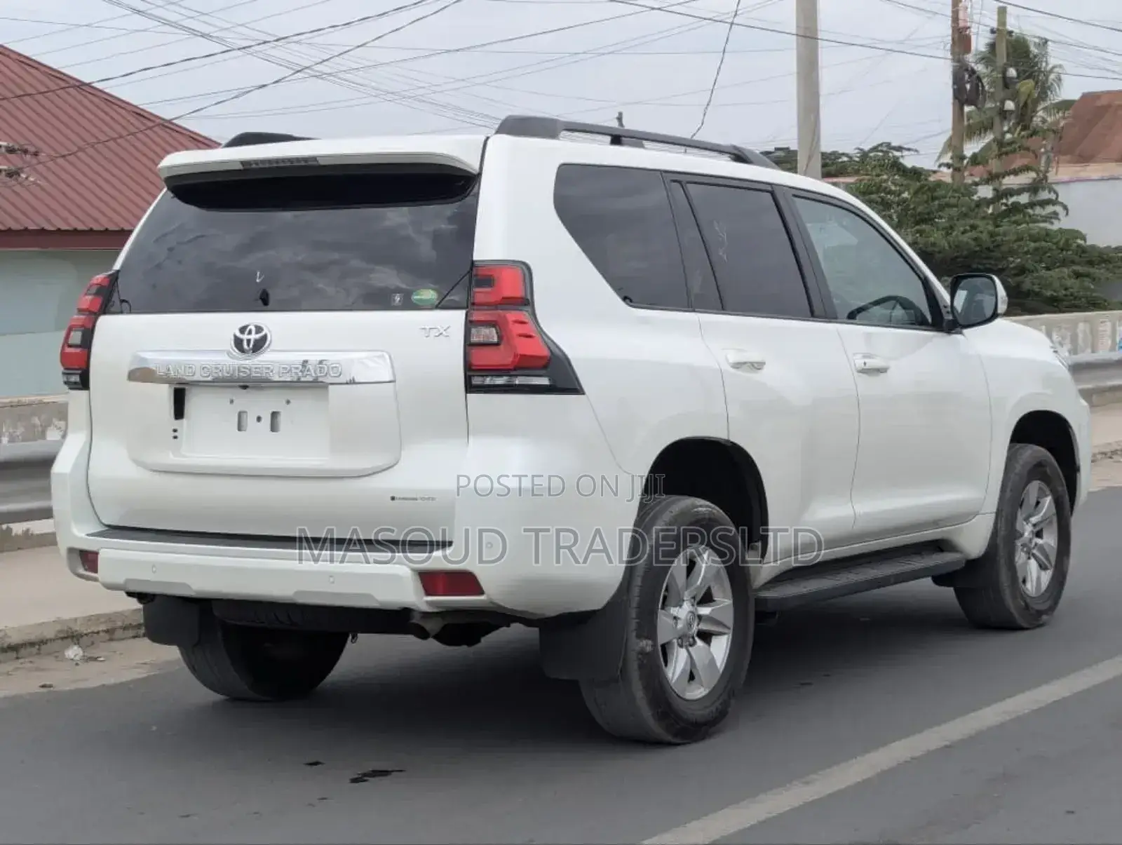 Toyota Land Cruiser Prado 2019 White