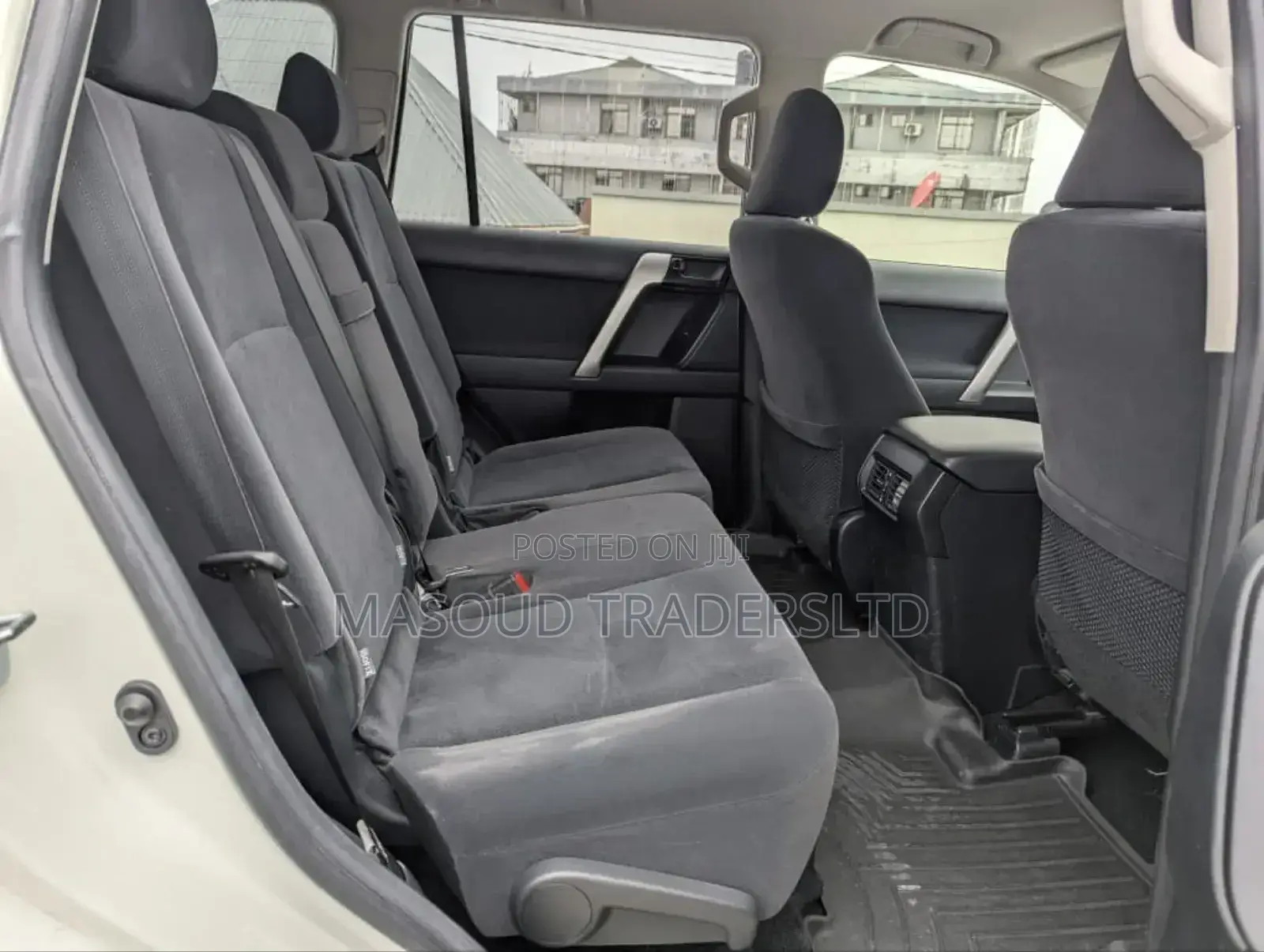 Toyota Land Cruiser Prado 2019 White
