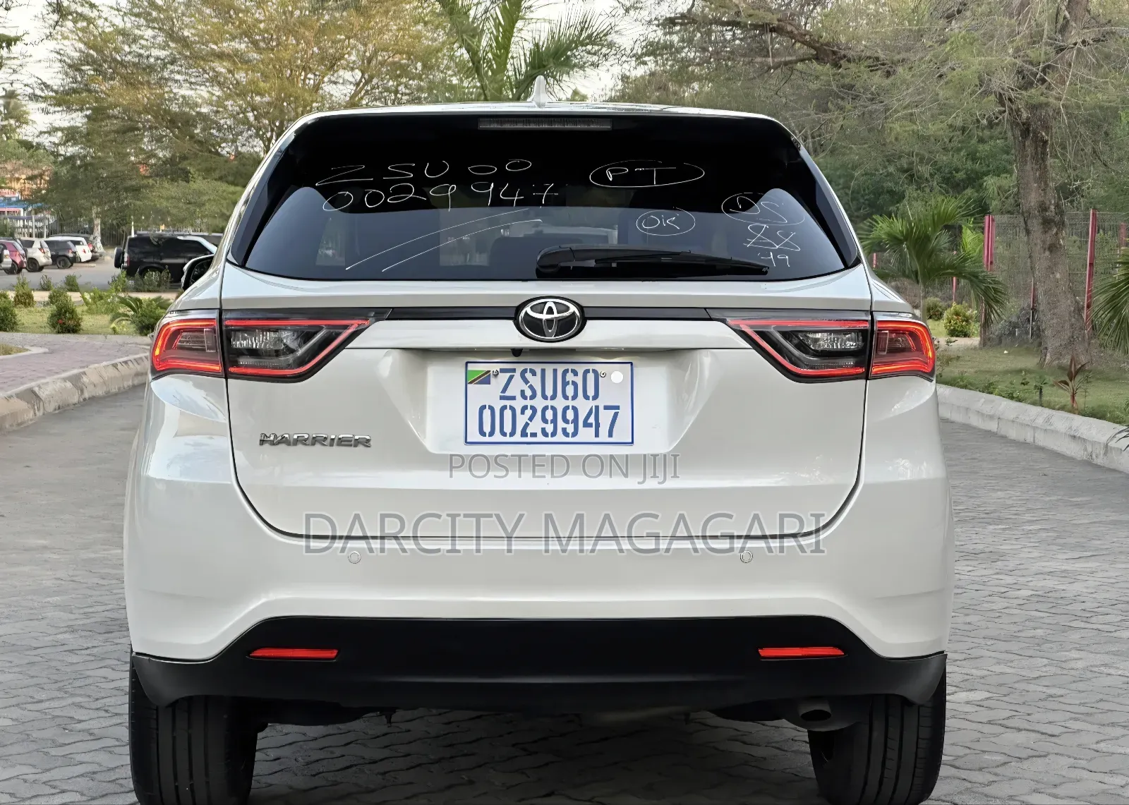 Toyota Harrier 2016 White