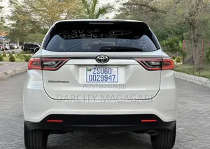 Toyota Harrier 2016 White