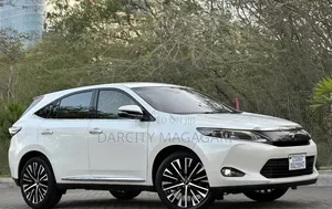 Toyota Harrier 2016 White