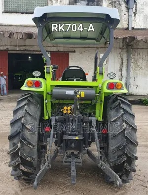 New Motor Grader Gr215