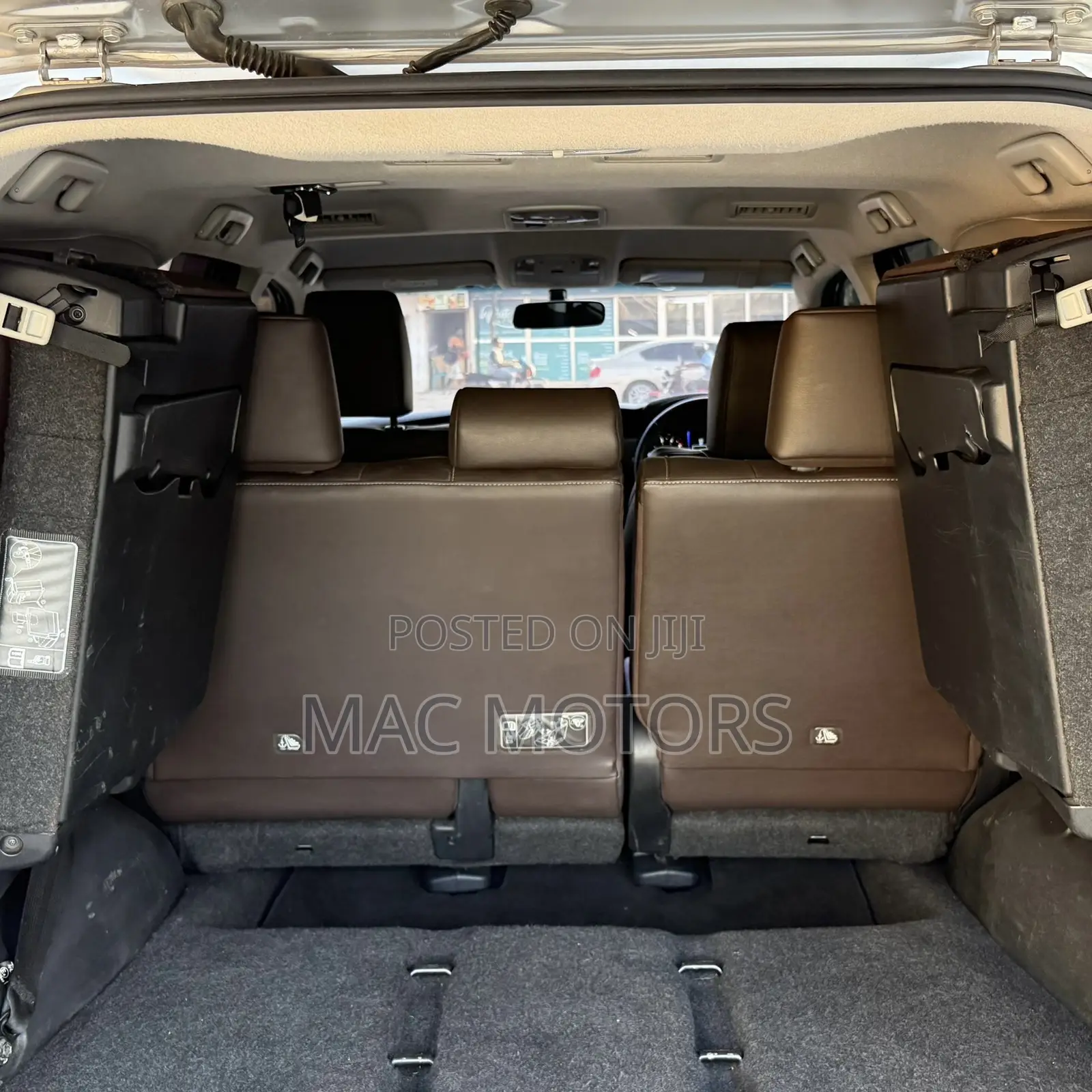 Toyota Fortuner 2.8 D AWD 2018 Silver
