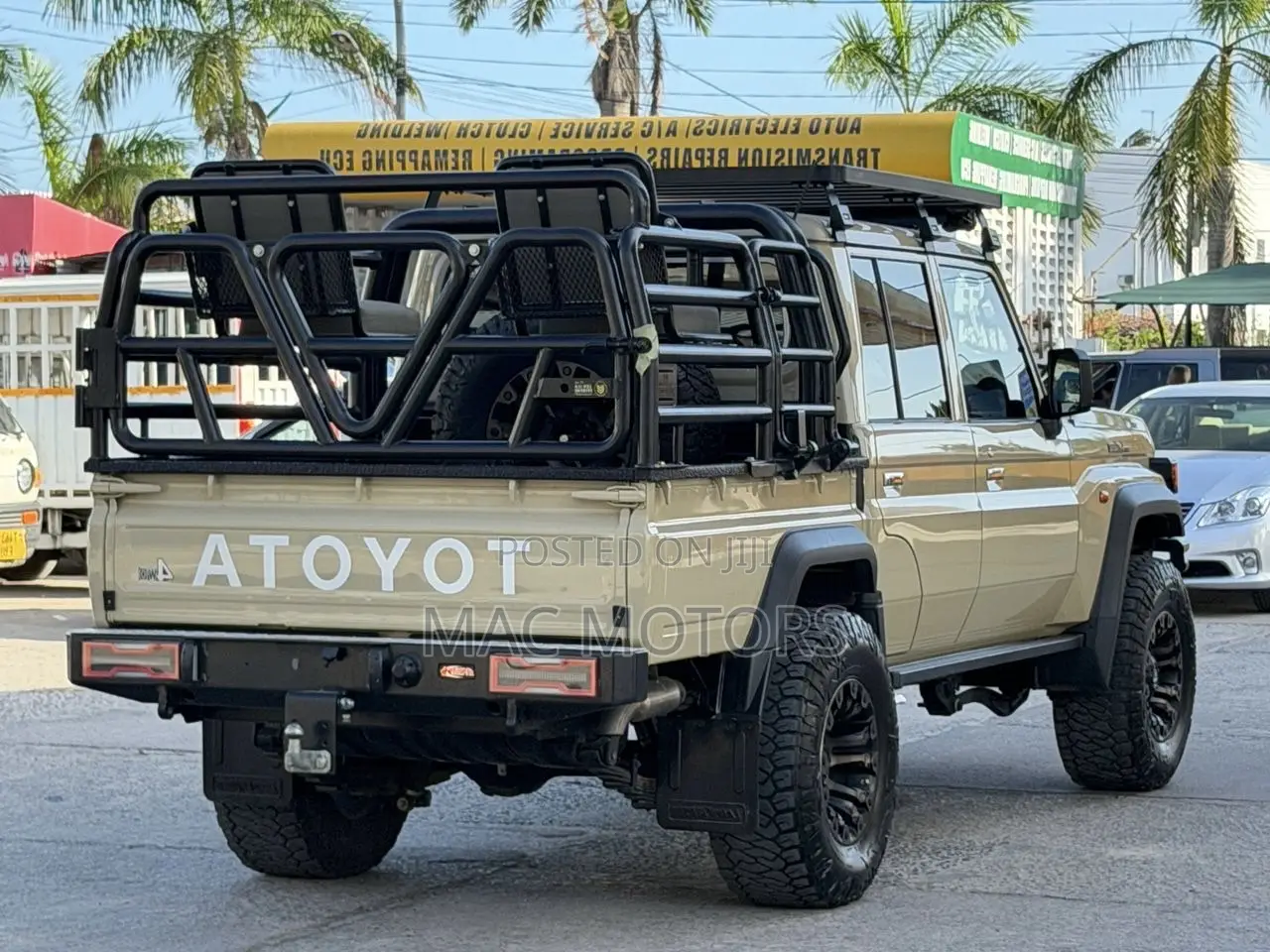Toyota Land Cruiser 2013 Beige