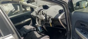 Toyota IST 2005 Gray