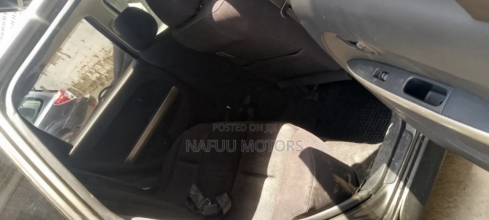 Toyota IST 2005 Gray