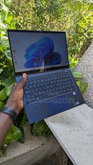Laptop HP Dragonfly G1 16GB Intel Core i7 SSD 512GB