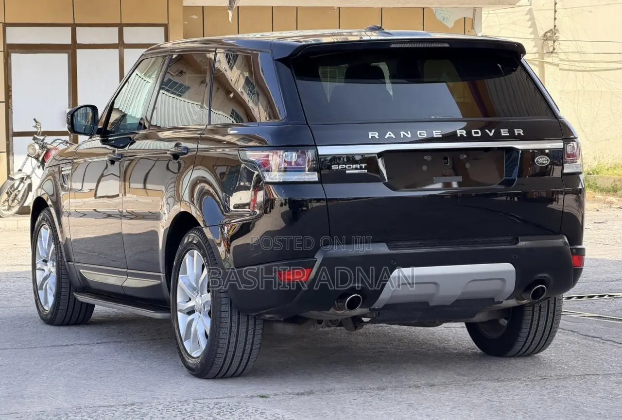Land Rover Range Rover Sport HSE 4dr SUV 4WD (3.0L 6cyl S/C 8A) 2015 Black