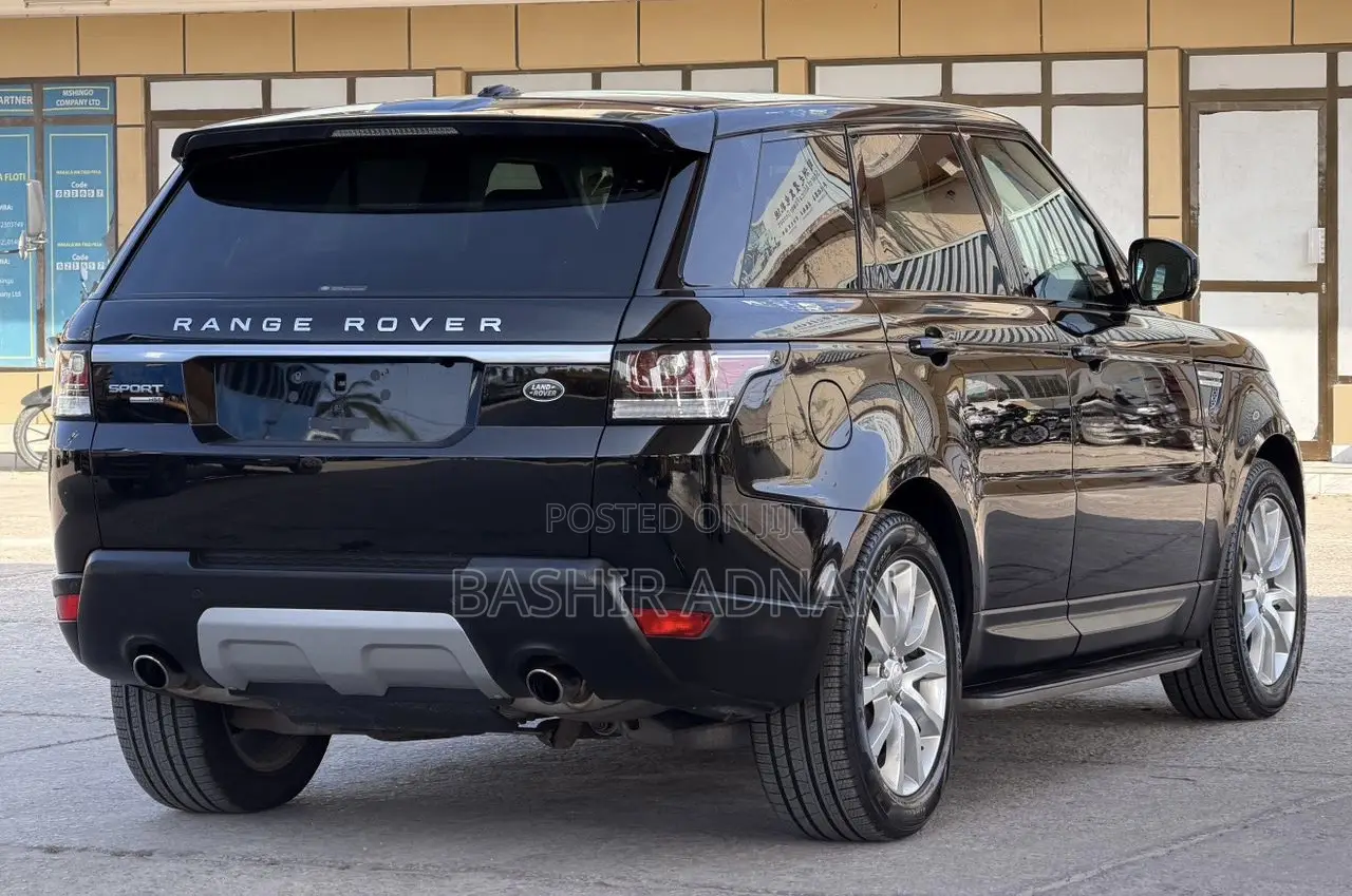 Land Rover Range Rover Sport HSE 4dr SUV 4WD (3.0L 6cyl S/C 8A) 2015 Black