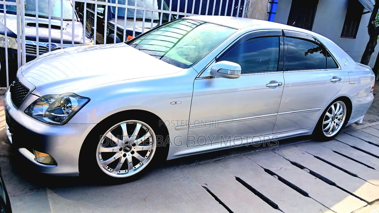 Toyota Crown 2006 Silver