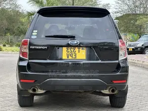 Subaru Forester 2010 Black