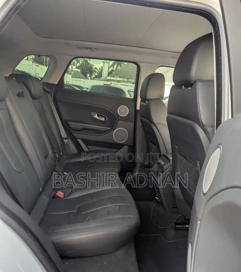 Land Rover Range Rover Evoque 2015 Pearl