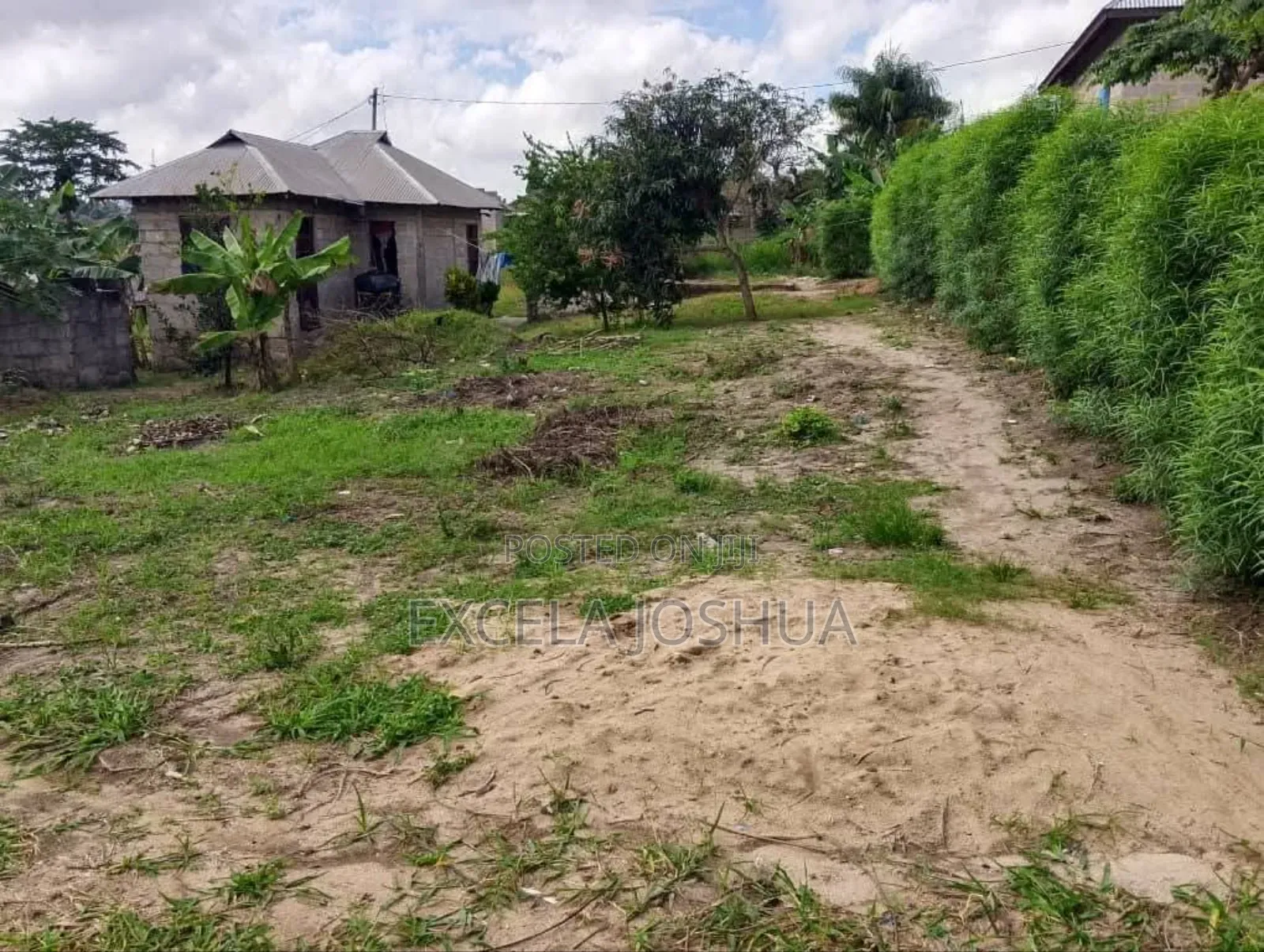 3bdrm House in Excela Joshua, Goba for sale