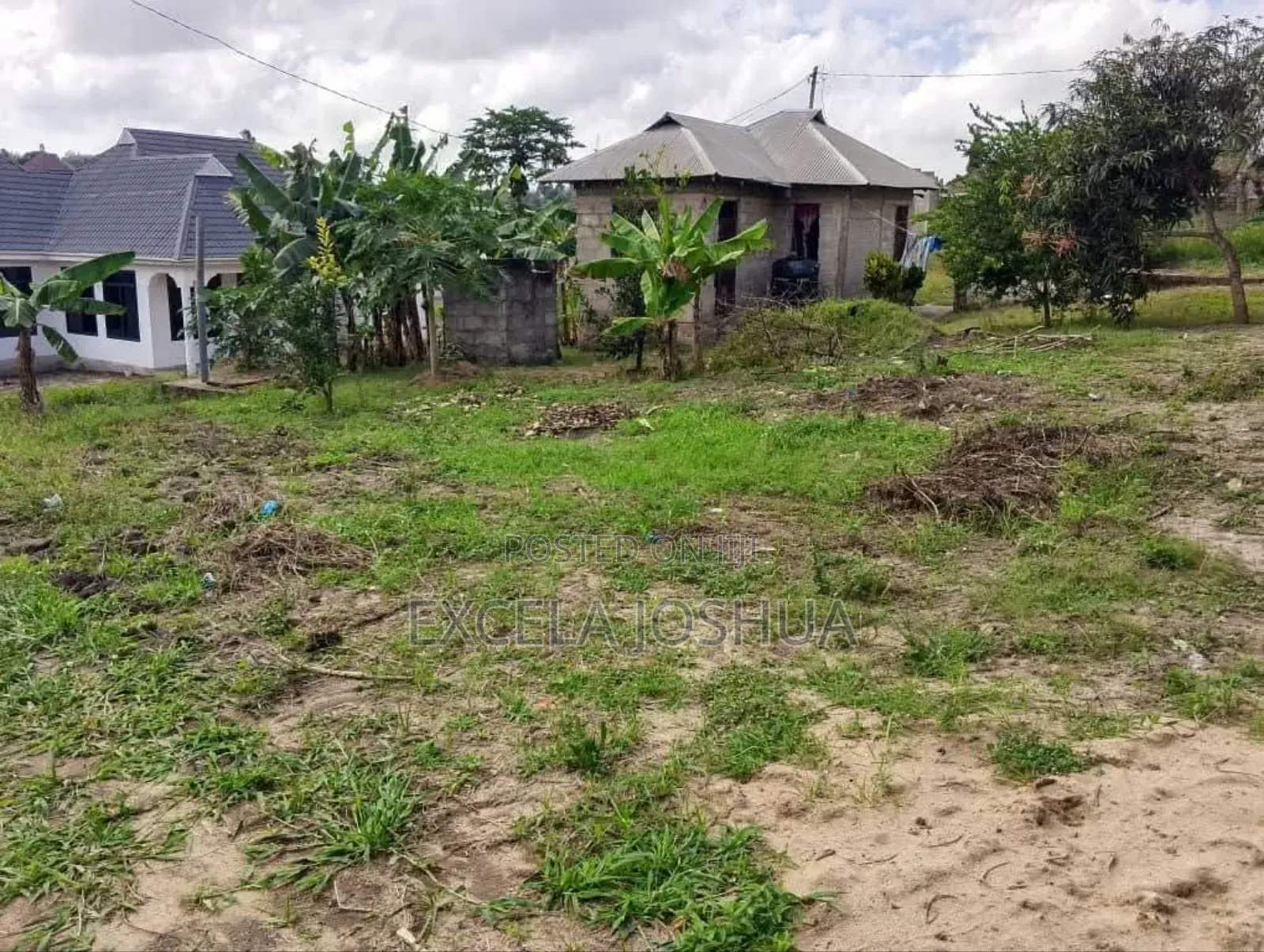 3bdrm House in Excela Joshua, Goba for sale
